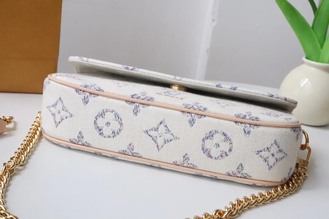 All Categories Official Website "Brand Women's Bags" Women's Bags 💙 LV 2025 New LV Crossbody Bag