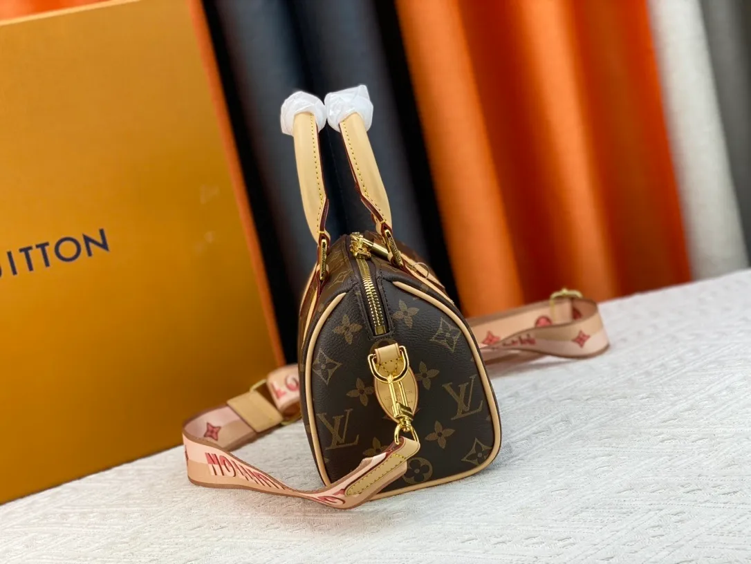 All Categories Official Website "Brand Women's Bags" Women's Bags 💙 LV 2023 New LV Crossbody Bag