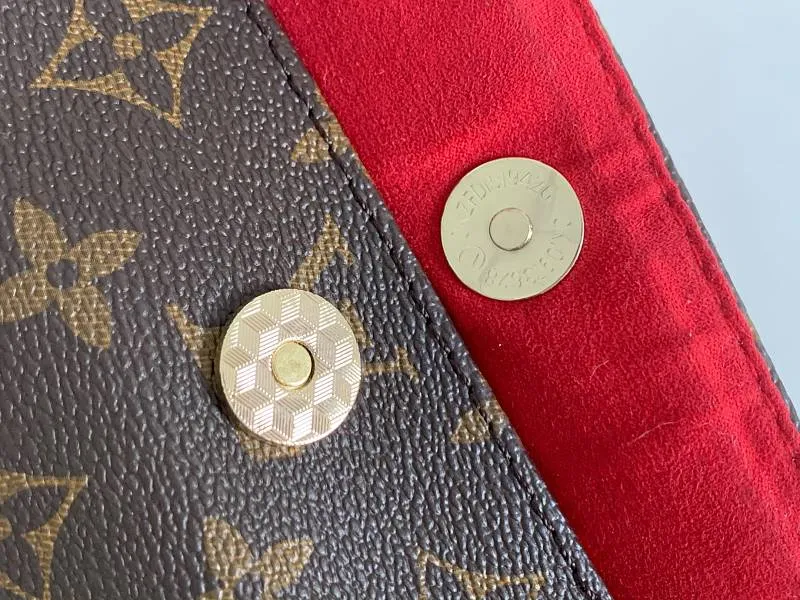 All Categories Official Website "Brand Women's Bags" Women's Bags 💙 LV 2026 New LV Crossbody Bag