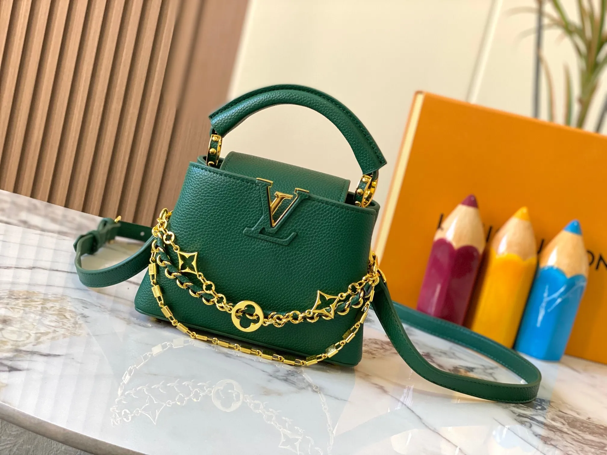 All Categories Official Website "Brand Women's Bags" Women's Bags 💙 LV 2024 New LV Crossbody Bag