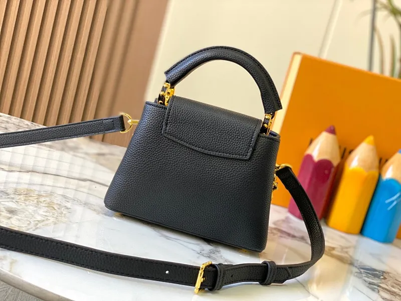 All Categories Official Website "Brand Women's Bags" Women's Bags 💙 LV 2024 New LV Crossbody Bag