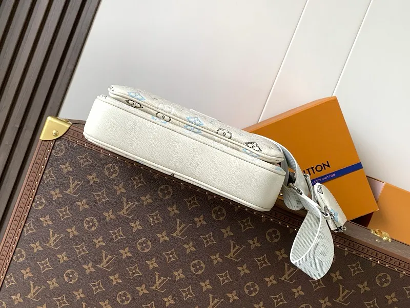 All Categories Official Website "Brand Women's Bags" Women's Bags 💙 LV 2026 New LV Crossbody Bag