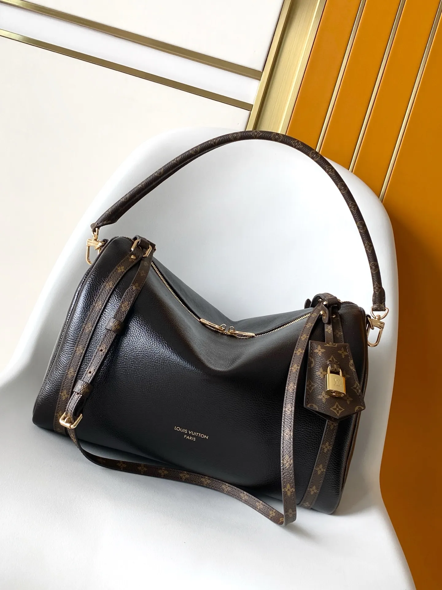 All Categories Official Website "Brand Women's Bags" Women's Bags 💙 LV 2026 New LV Crossbody Bag