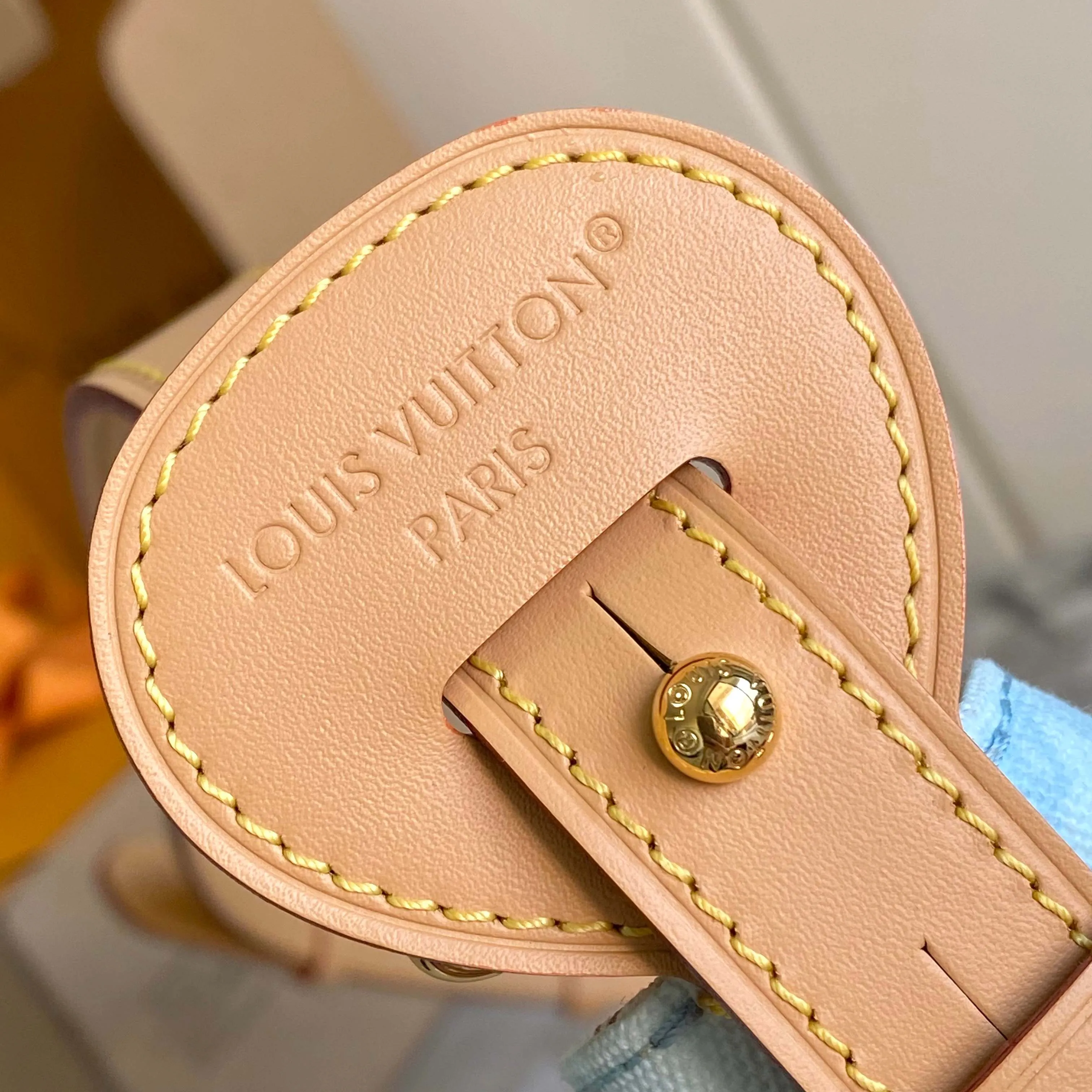 All Categories Official Website "Brand Women's Bags" Women's Bags 💙 LV LV 2026 New Crossbody Shoulder Bag