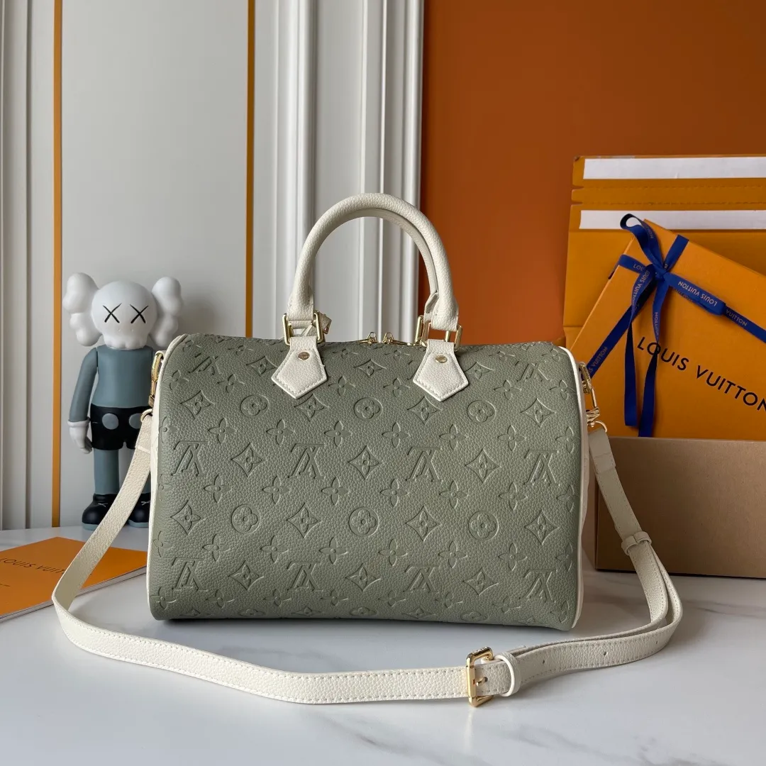 All Categories Official Website "Brand Women's Bags" Women's Bags 💙 LV 2026 New LV Classic Three-in-One Crossbody Bag