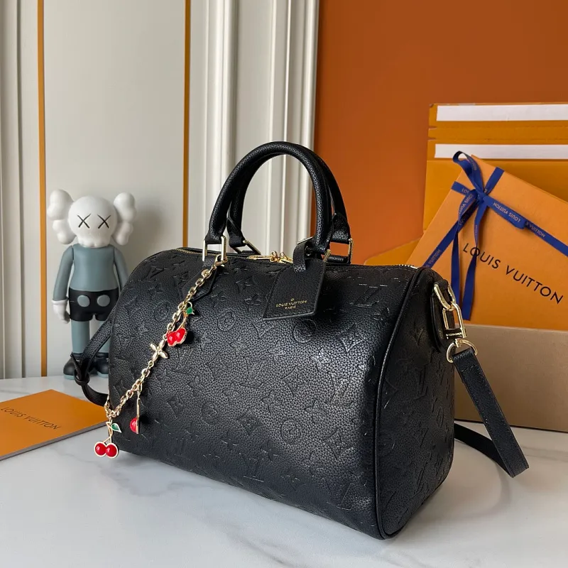 All Categories Official Website "Brand Women's Bags" Women's Bags 💙 LV 2026 New LV Classic Three-in-One Crossbody Bag