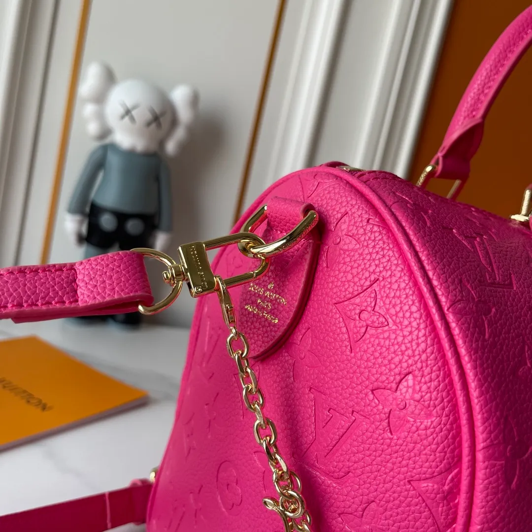 All Categories Official Website "Brand Women's Bags" Women's Bags 💙 LV 2026 New LV Classic Three-in-One Crossbody Bag