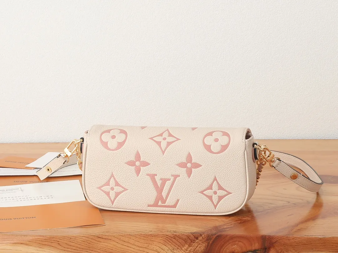 All Categories Official Website "Brand Women's Bags" Women's Bags 💙 LV LV 2026 New Crossbody Shoulder Bag
