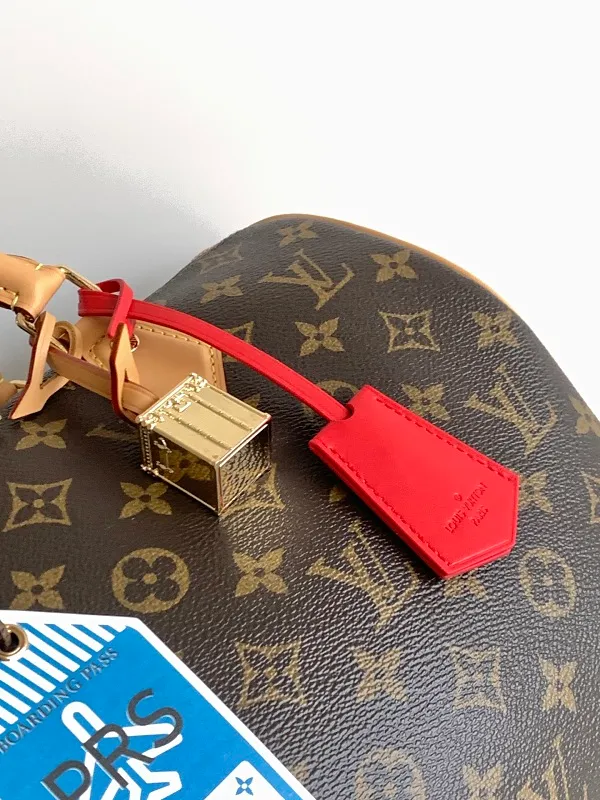 All categories Official website "Brand Women's Bags" Women's Bags 💙 LV 2026 new LV hand-held crossbody bag