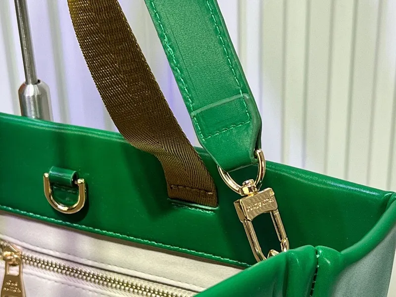 All Categories Official Website "Brand Women's Bags" Women's Bags 💙 LV 2024 Official Website New LV Handbags