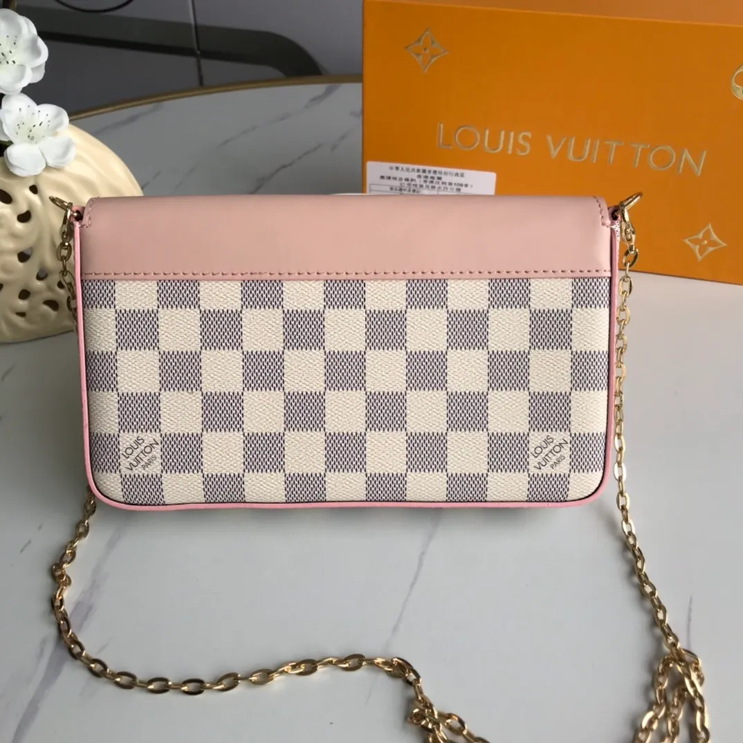 All categories Official website "Brand Women's Bags" Women's Bags 💙 LV 2022 Official New LV Crossbody Bag Wholesale 5800700 High Quality Size: 21-11-2 CM