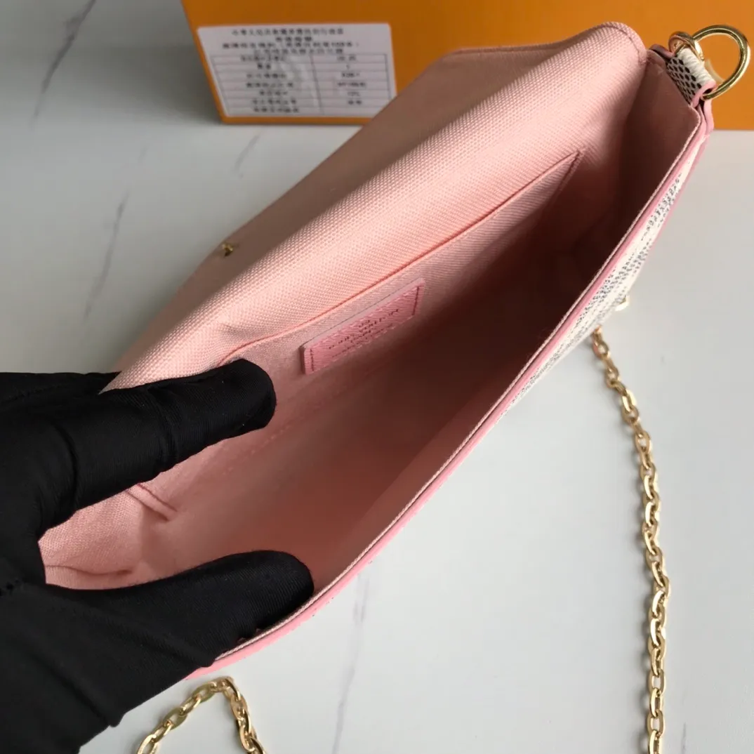 All categories Official website "Brand Women's Bags" Women's Bags 💙 LV 2022 Official New LV Crossbody Bag Wholesale 5800700 High Quality Size: 21-11-2 CM