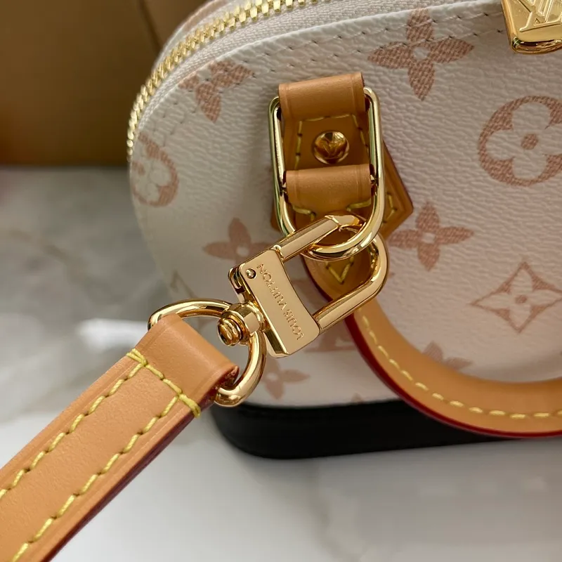 All Categories Official Website "Brand Women's Bags" Women's Bags 💙 LV LV 2026 New Crossbody Shoulder Bag