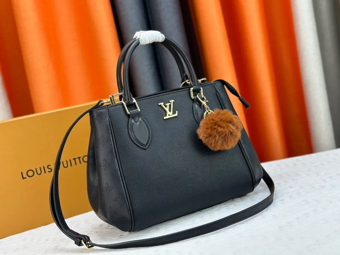 All Categories Official Website "Brand Women's Bags" Women's Bags 💙 LV 2024 Official Website New LV Crossbody Bags