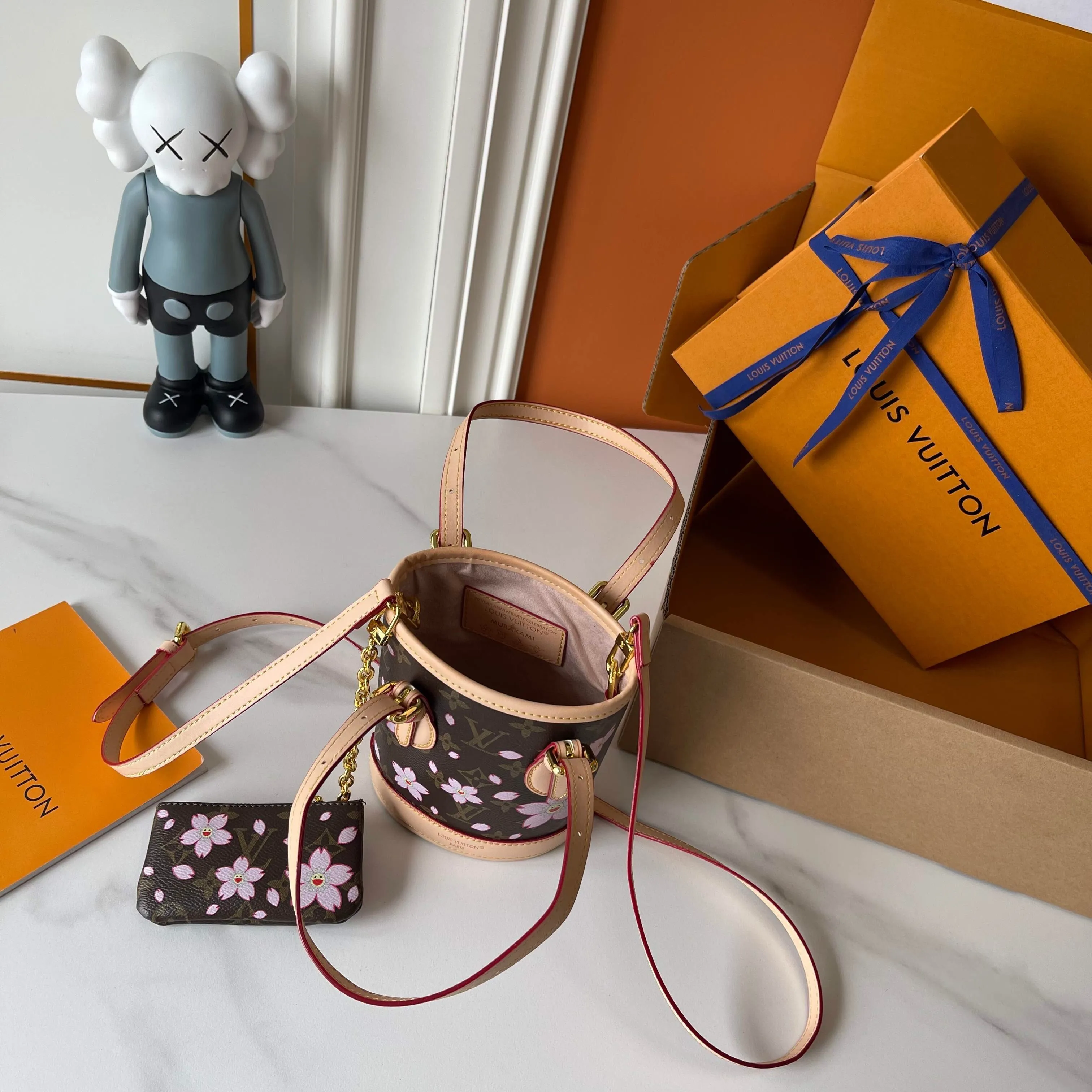 All Categories Official Website "Brand Women's Bags" Women's Bags 💙 LV 2025 New LV Crossbody Bag
