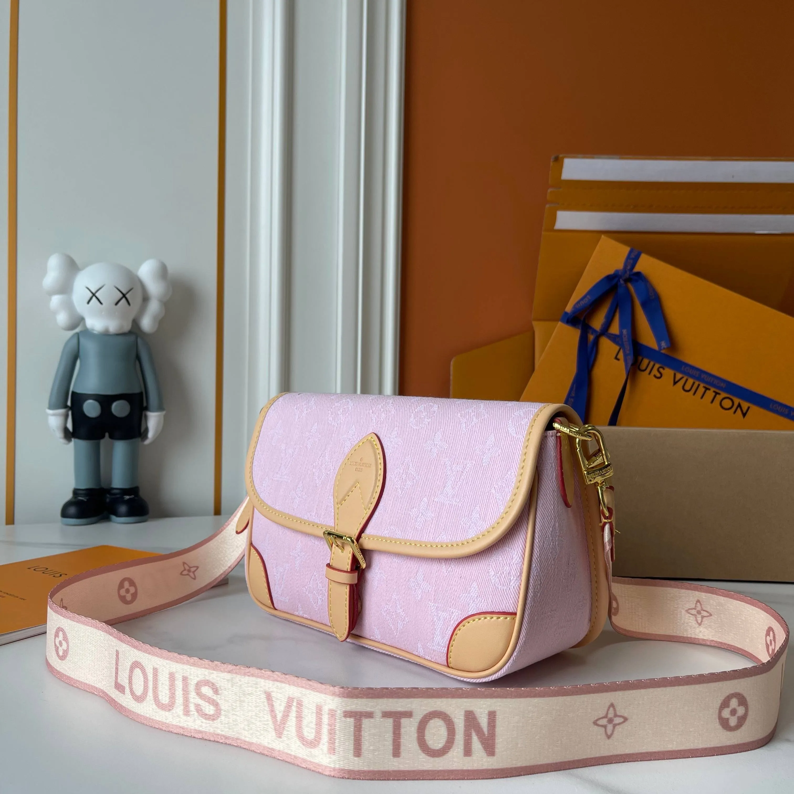 All Categories Official Website "Brand Women's Bags" Women's Bags 💙 LV 2025 New LV Crossbody Bag