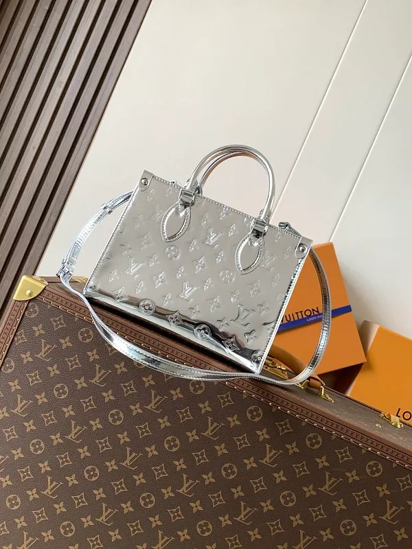 All categories Official website "Brand Women's Bags" Women's Bags 💙 LV 2026 new LV hand-held crossbody bag