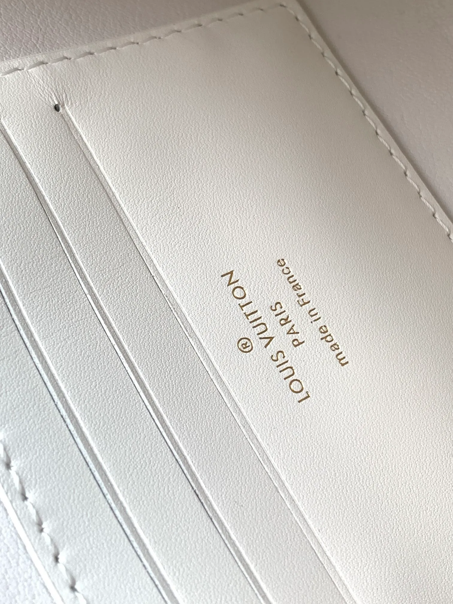 All Categories Official Website "Brand Women's Bags" Women's Bags 💙 LV 2026 New LV Crossbody Bag
