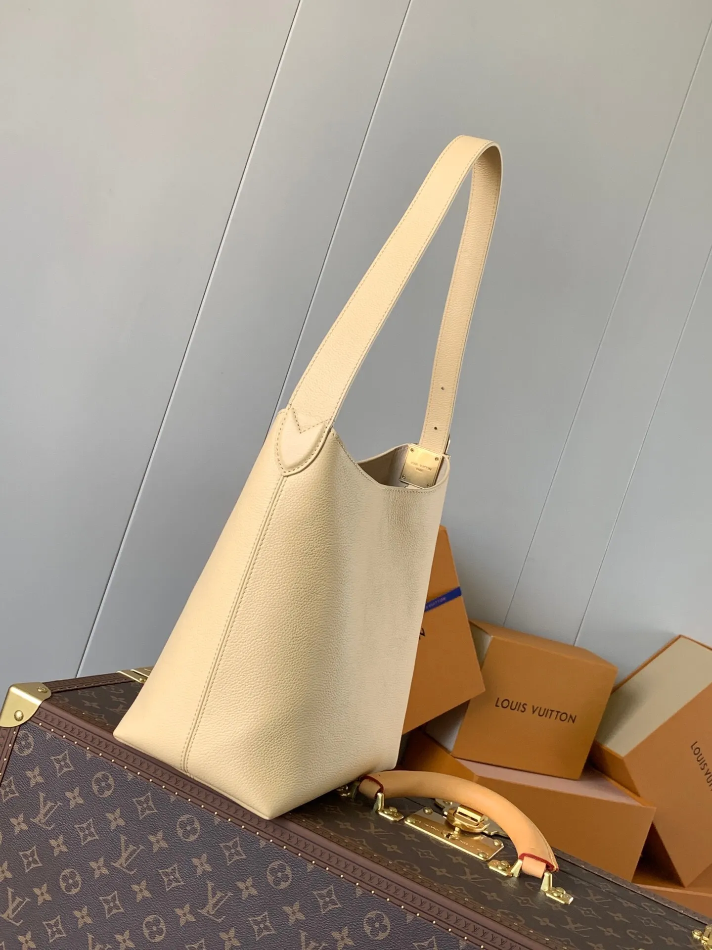 All Categories Official Website "Brand Women's Bags" Women's Bags 💙 LV 2025 New LV Crossbody Bag