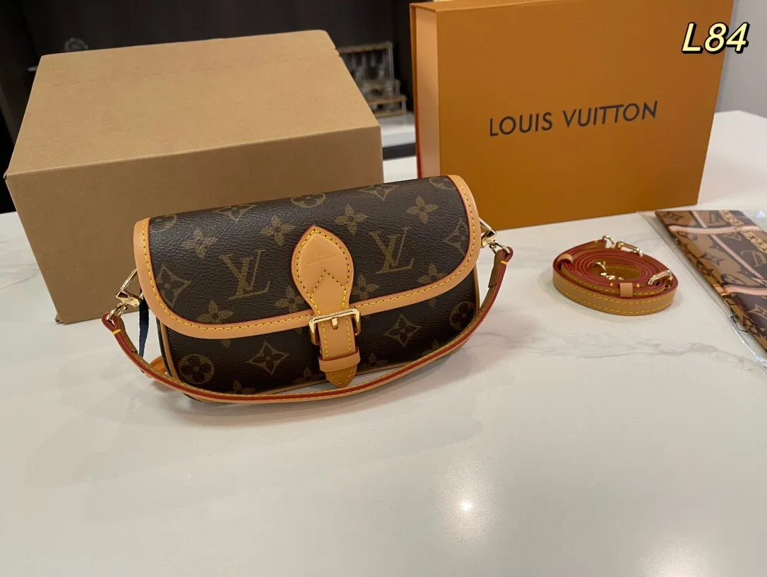 All Categories Official Website "Brand Women's Bags" Women's Bags 💙 LV 2024 New LV Crossbody Bag