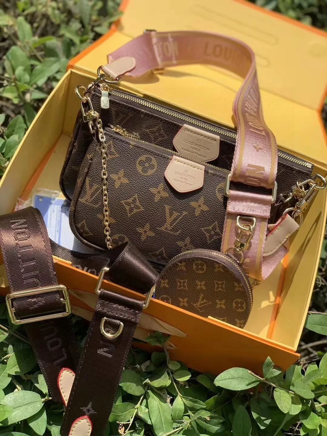 All categories Official website "Brand Women's Bags" Women's Bags 💙 LV fine imitation LV, high imitation LV bags, LV crossbody bags, 2023 official latest version LV crossbody bag three-piece set, LV bag factory, bag recommendations, size: 24-13-4.5 19.5-11-4 9.5-2CM