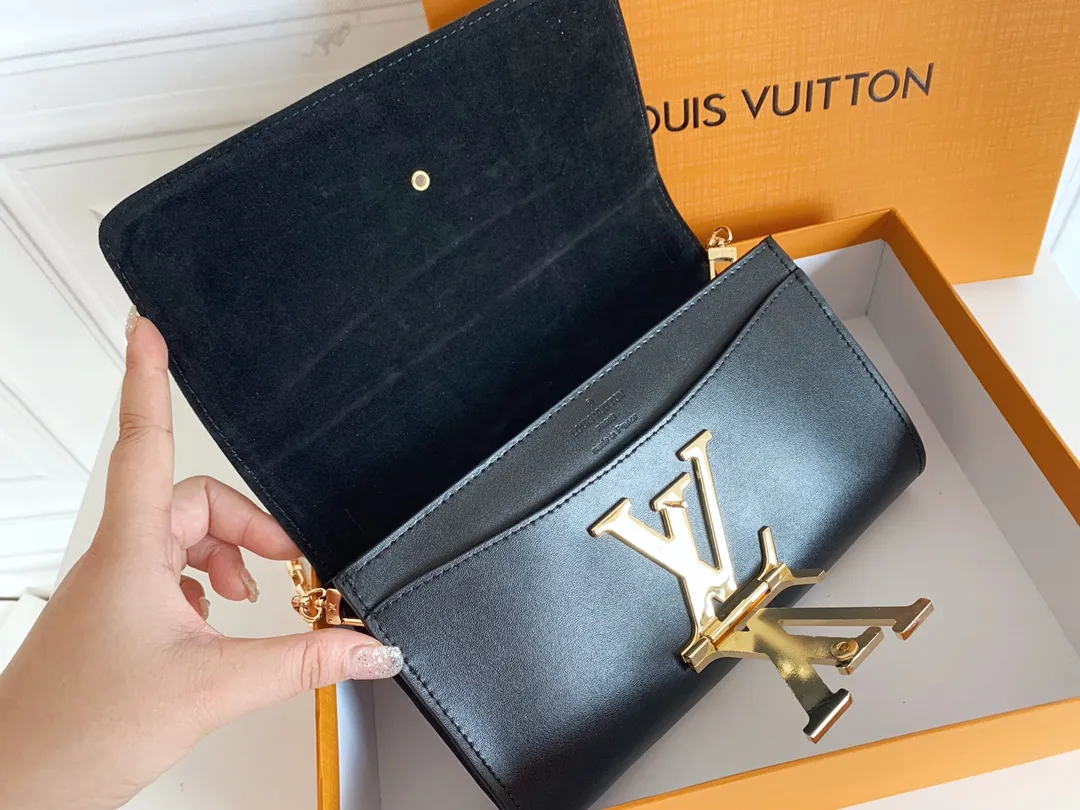 All Categories Official Website "Brand Women's Bags" Women's Bags 💙 LV 2026 New LV Crossbody Bag