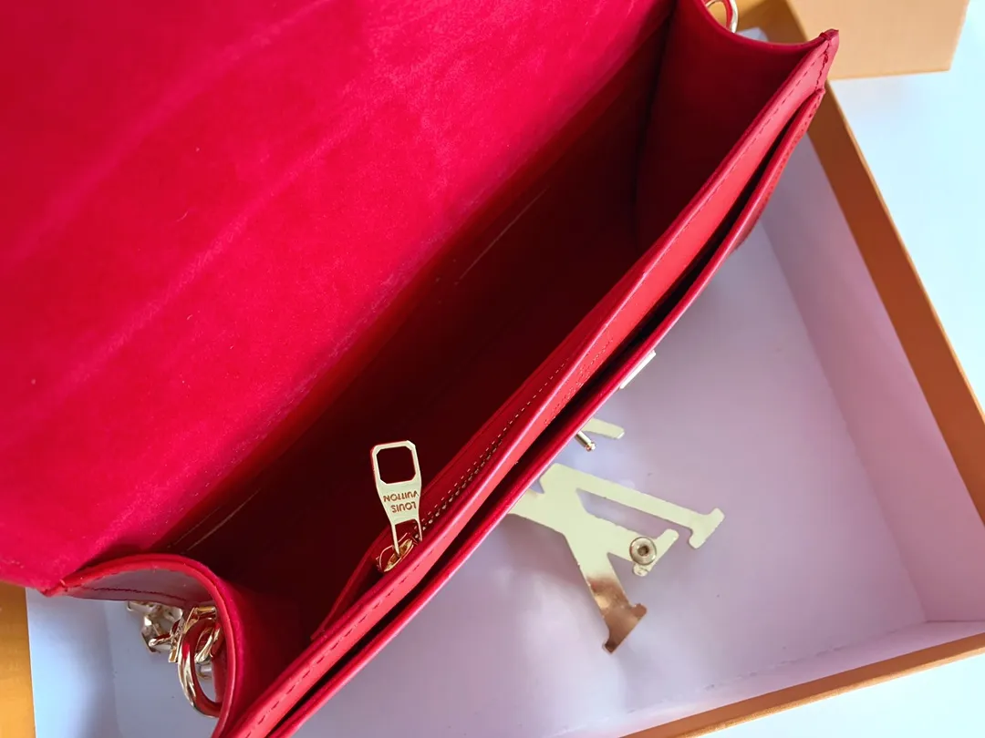 All Categories Official Website "Brand Women's Bags" Women's Bags 💙 LV 2026 New LV Crossbody Bag