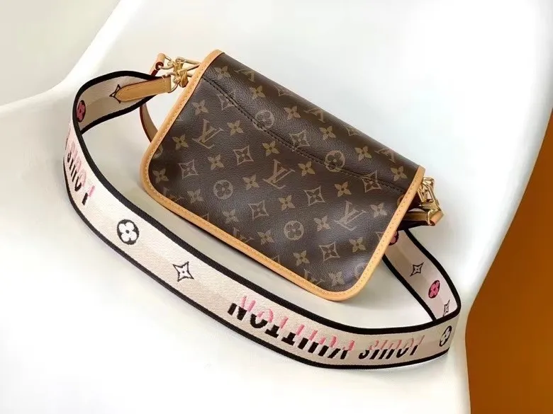 All Categories Official Website "Brand Women's Bags" Women's Bags 💙 LV 2024 Official Website New LV Crossbody Bags