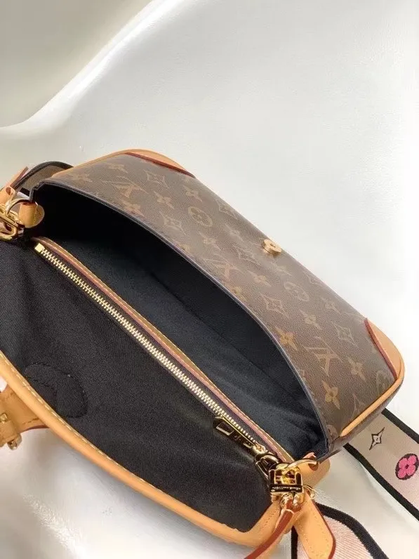 All Categories Official Website "Brand Women's Bags" Women's Bags 💙 LV 2024 Official Website New LV Crossbody Bags