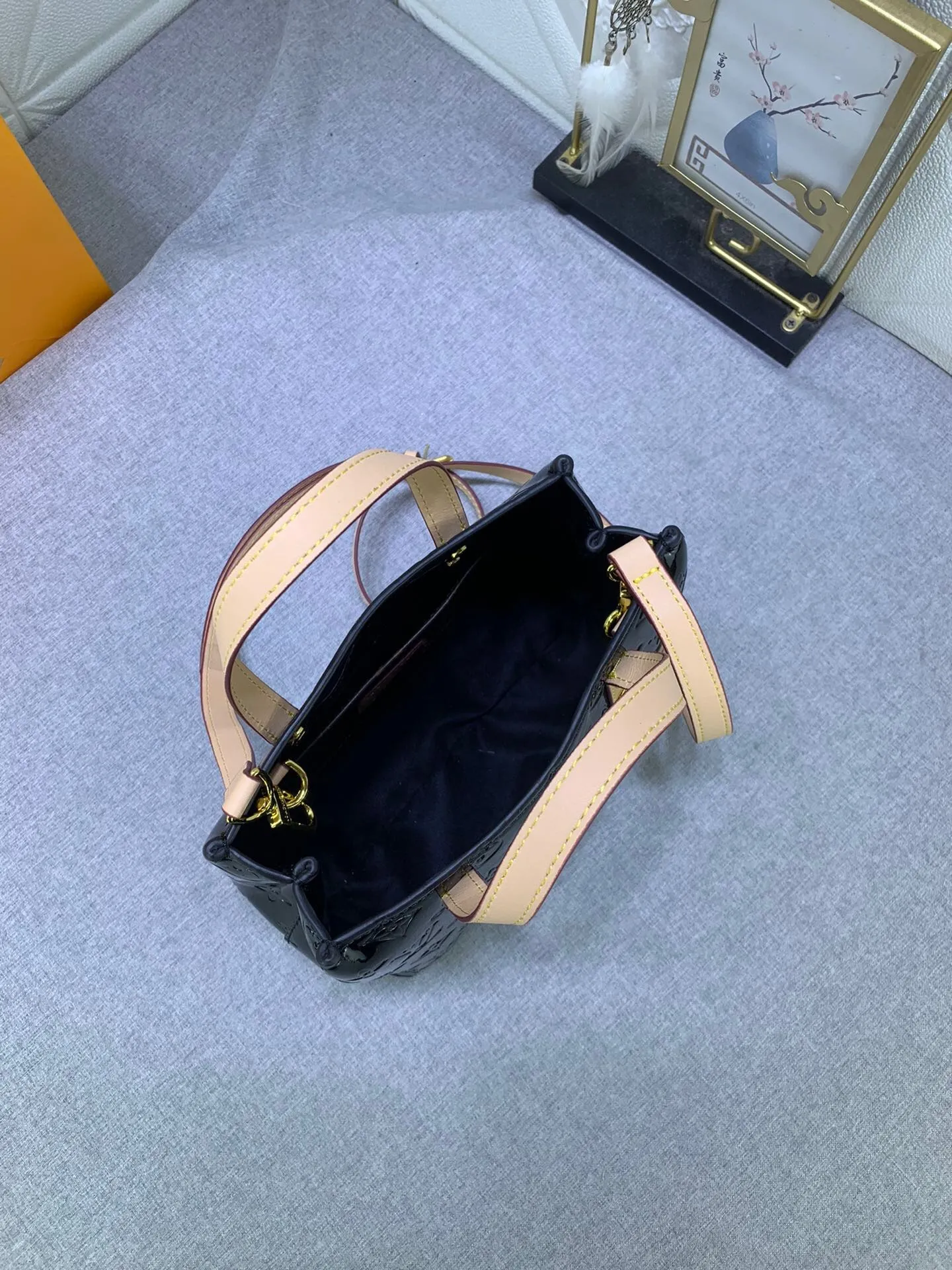 All Categories Official Website "Brand Women's Bags" Women's Bags 💙 LV 2024 Official Website New LV Crossbody Bags