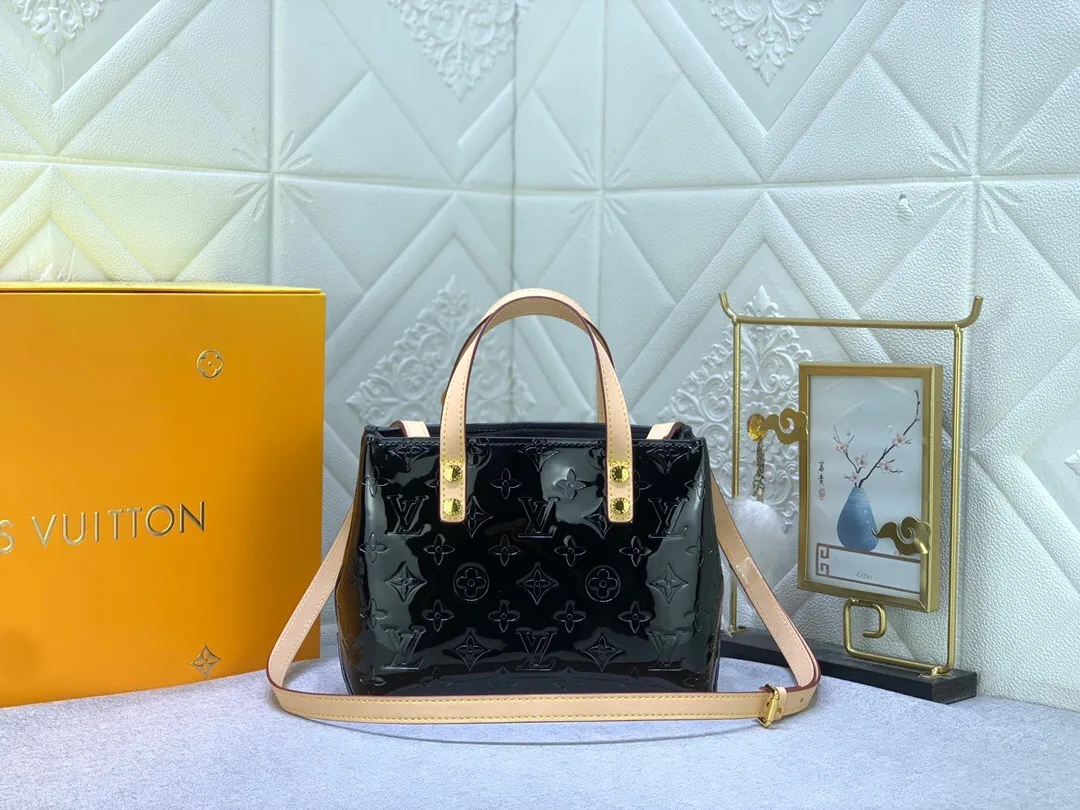 All Categories Official Website "Brand Women's Bags" Women's Bags 💙 LV 2024 Official Website New LV Crossbody Bags