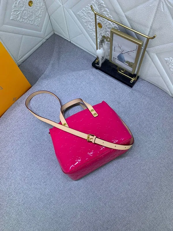 All Categories Official Website "Brand Women's Bags" Women's Bags 💙 LV 2024 Official Website New LV Crossbody Bags