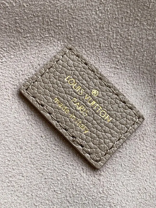 All Categories Official Website "Brand Women's Bags" Women's Bags 💙 LV 2025 New LV Crossbody Bag