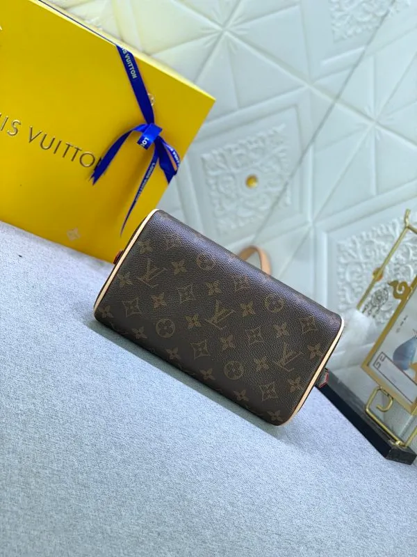 All Categories Official Website "Brand Women's Bags" Women's Bags 💙 LV 2024 New LV Crossbody Bag