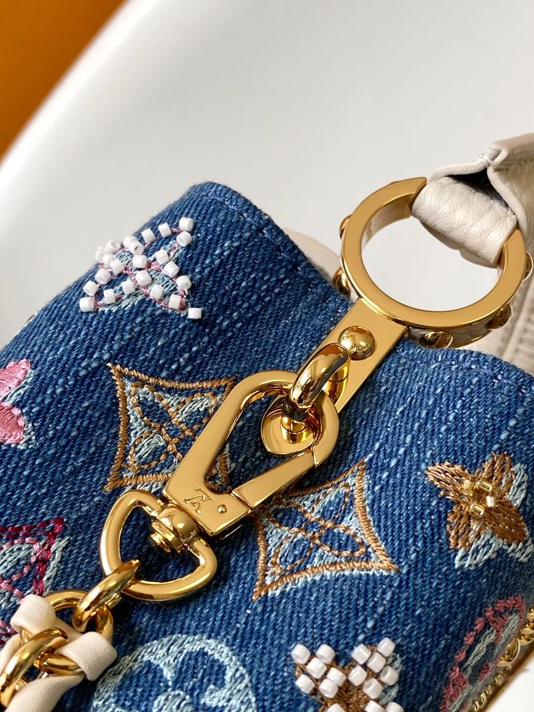 All Categories Official Website "Brand Women's Bags" Women's Bags 💙 LV 2025 New LV Crossbody Bag
