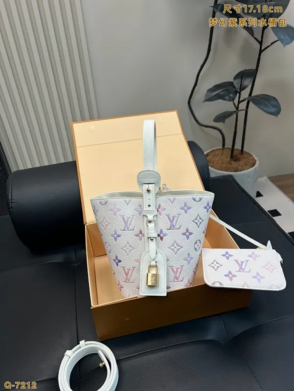 All Categories Official Website "Brand Women's Bags" Women's Bags 💙 LV 2025 New LV Crossbody Bag