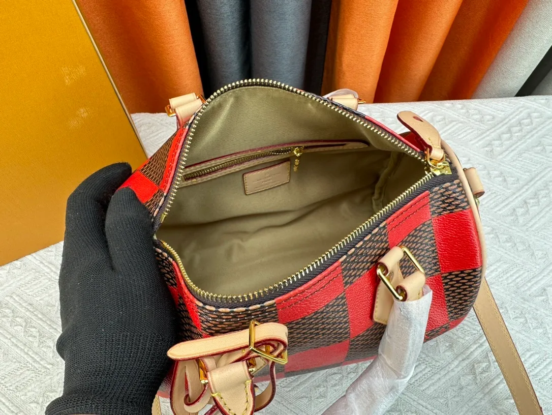 All Categories Official Website "Brand Women's Bags" Women's Bags 💙 LV 2024 New LV Crossbody Bag