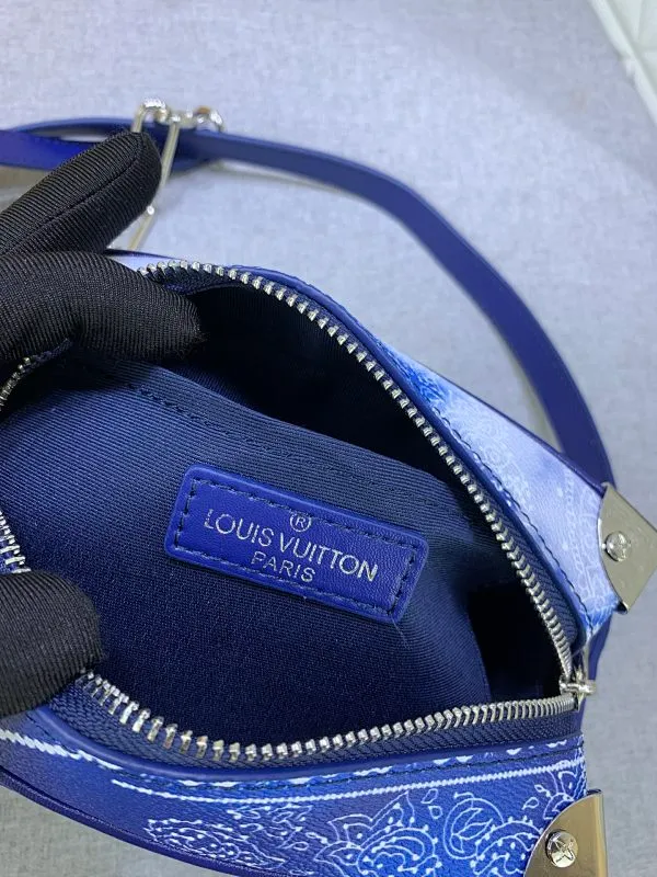 All Categories Official Website "Brand Women's Bags" Women's Bags 💙 LV 2022 New LV Crossbody Bag Wholesale High Quality Size: 18.5-13-8