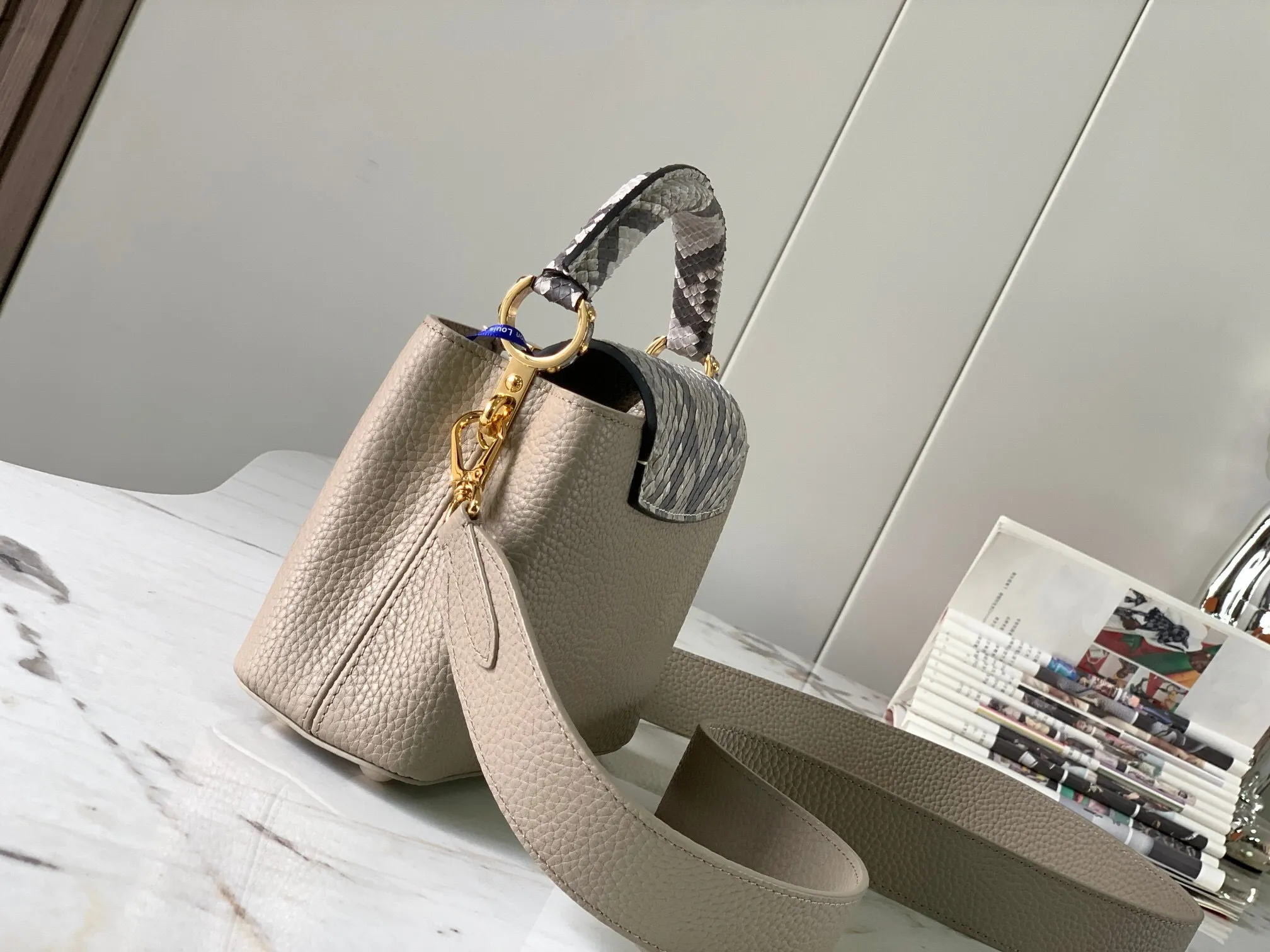 All categories 💚 Authentic bags 💚 LV 2024 official website new LV crossbody bag