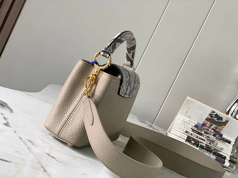 All categories 💚 Authentic bags 💚 LV 2024 official website new LV crossbody bag