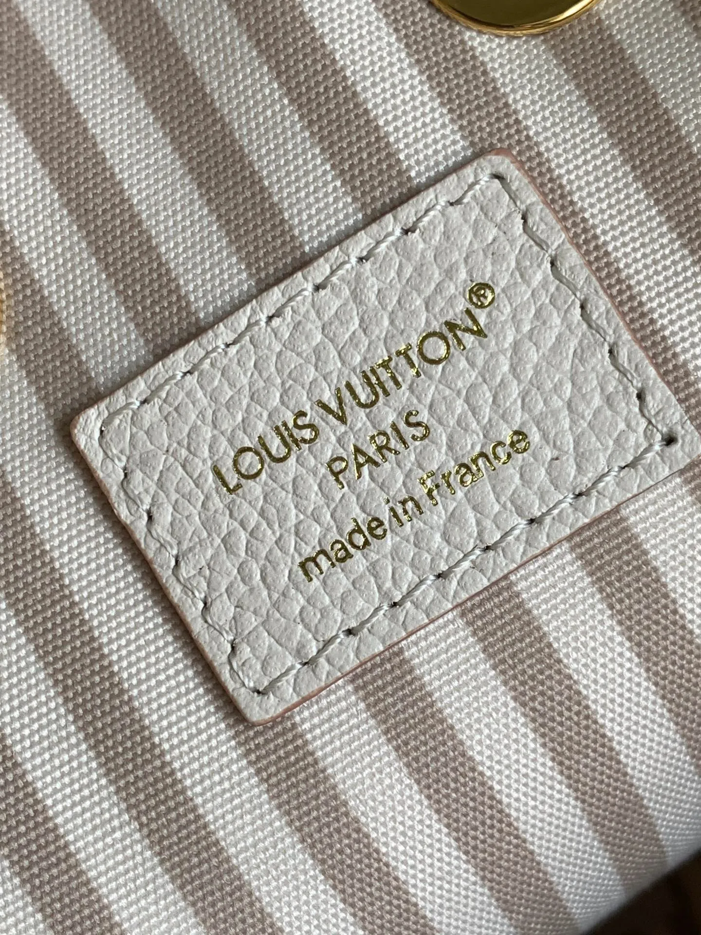All Categories Official Website "Brand Women's Bags" Women's Bags 💙 LV 2025 New LV Crossbody Bag