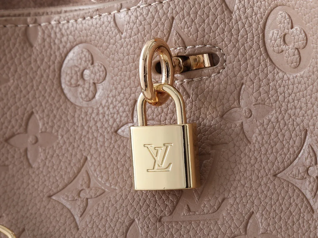 All Categories Official Website "Brand Women's Bags" Women's Bags 💙 LV 2025 New LV Crossbody Bag
