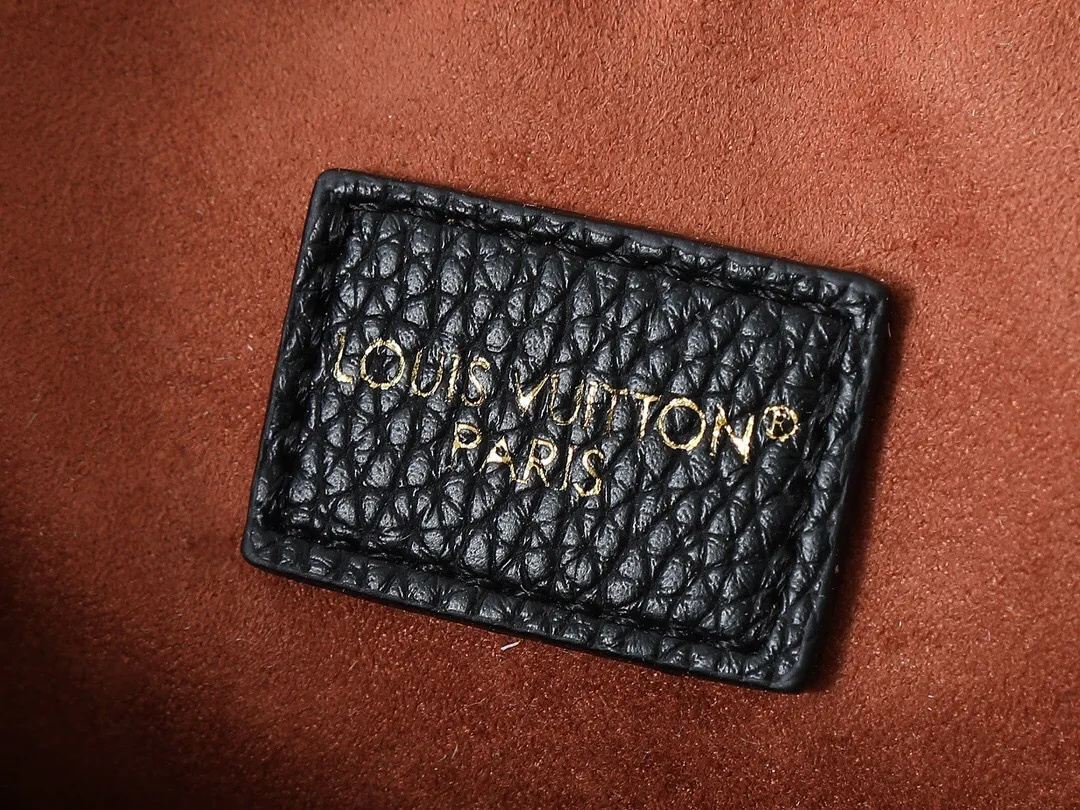 All Categories Official Website "Brand Women's Bags" Women's Bags 💙 LV 2025 New LV Crossbody Bag