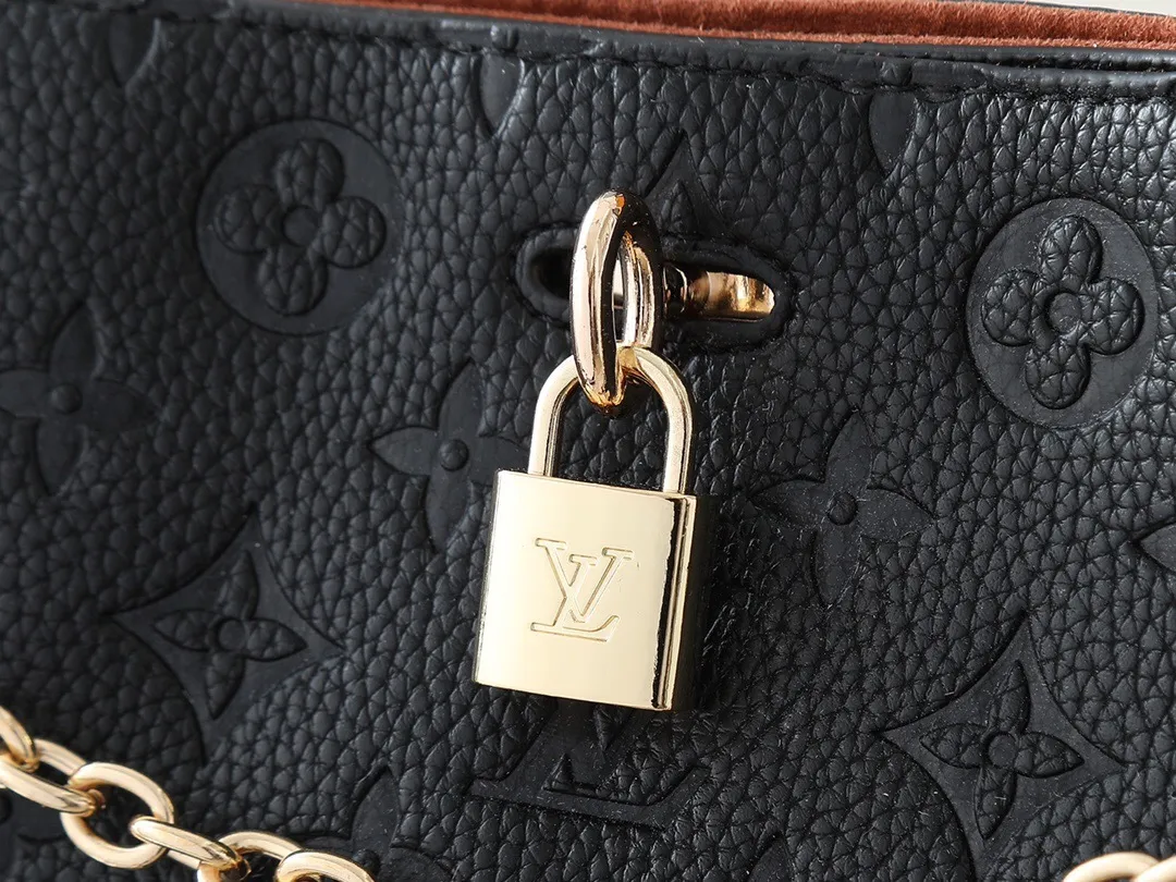 All Categories Official Website "Brand Women's Bags" Women's Bags 💙 LV 2025 New LV Crossbody Bag