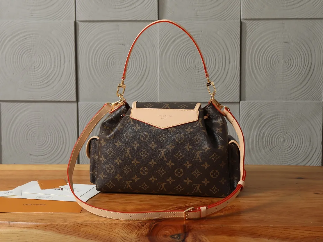 All Categories Official Website "Brand Women's Bags" Women's Bags 💙 LV LV 2026 New Crossbody Shoulder Bag