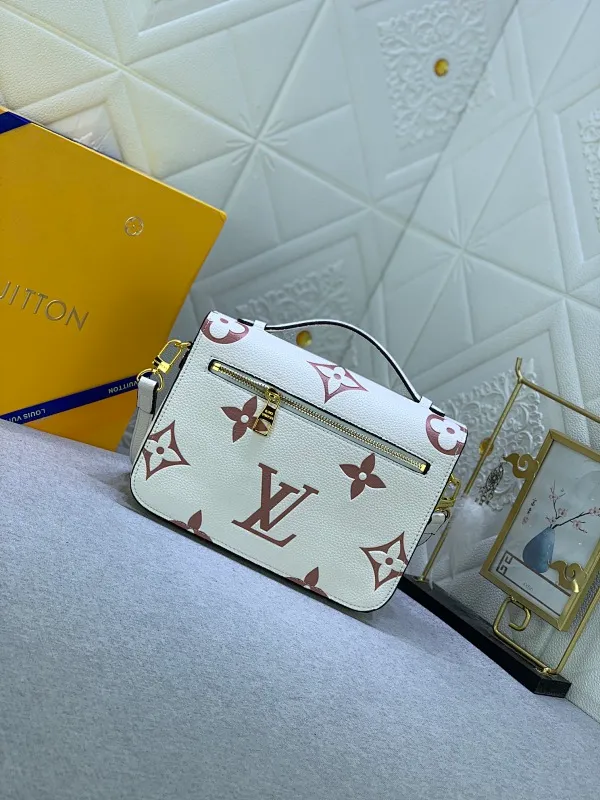 All Categories Official Website "Brand Women's Bags" Women's Bags 💙 LV 2024 New LV Crossbody Bag