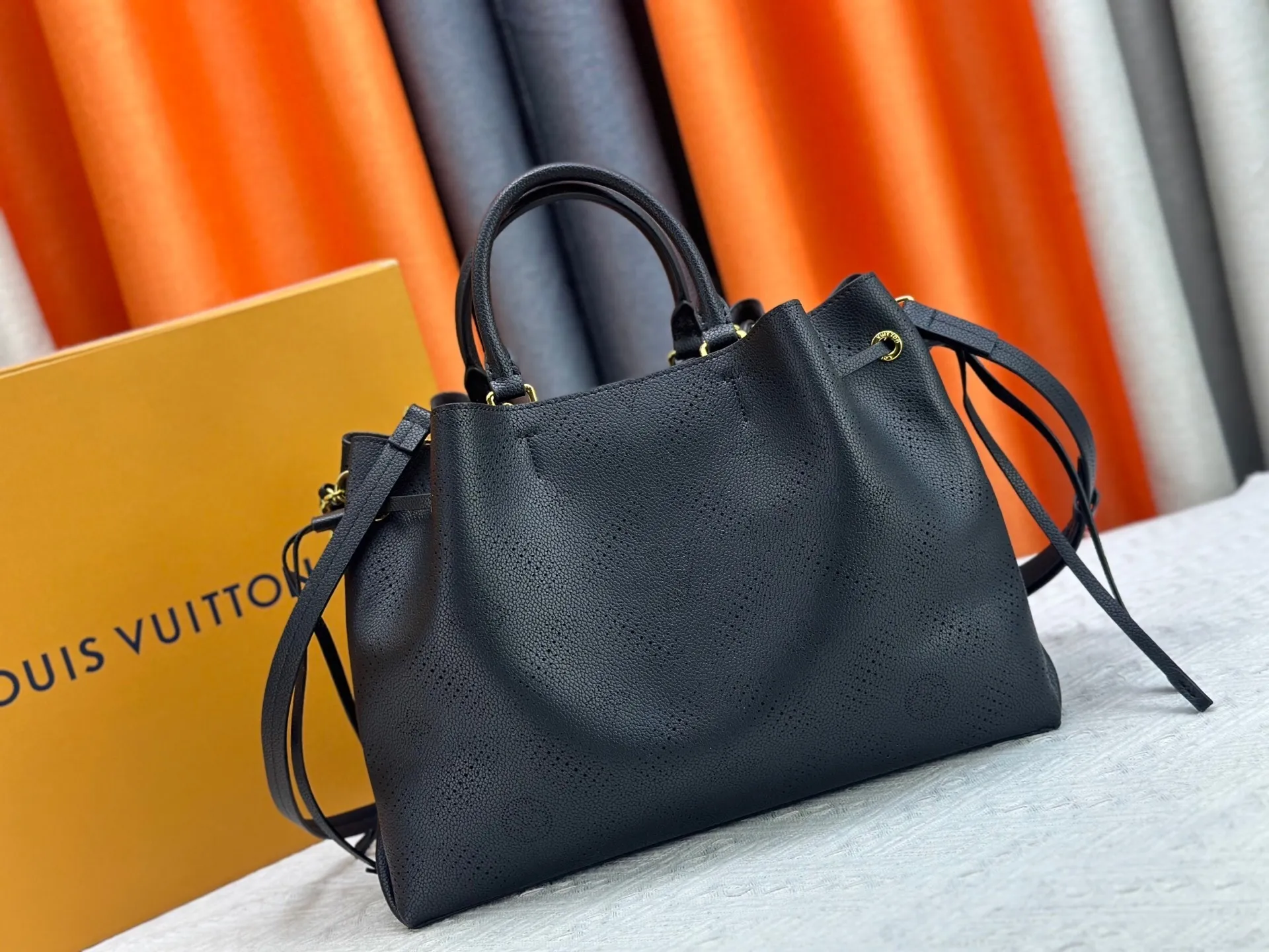 All Categories Official Website "Brand Women's Bags" Women's Bags 💙 LV 2025 New LV Crossbody Bag