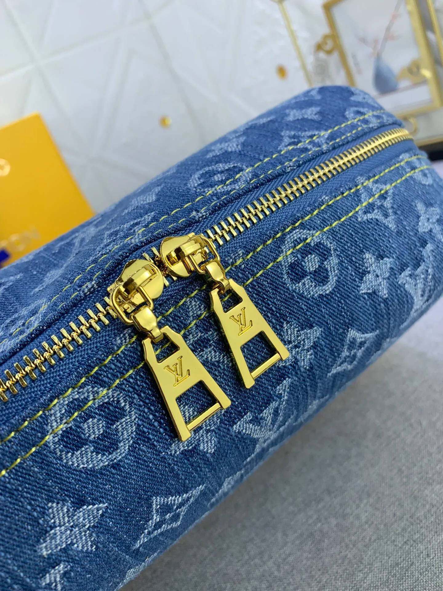 All Categories Official Website "Brand Women's Bags" Women's Bags 💙 LV 2024 New LV Cosmetic Bag