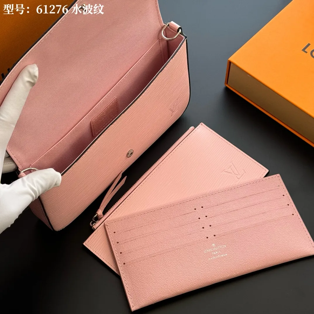 All Categories Official Website "Brand Women's Bags" Women's Bags 💙 LV 2026 New LV Classic Three-in-One Crossbody Bag