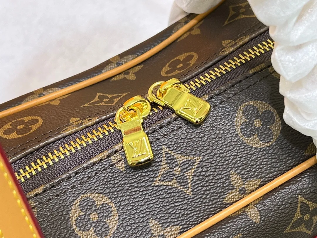 All categories Official website "Brand Women's Bags" Women's Bags 💙 LV replica LV, fine imitation LV bags, LV shoulder bags, 2023 official latest version LV handbags, bag factory, original material, size: 26-17-12CM